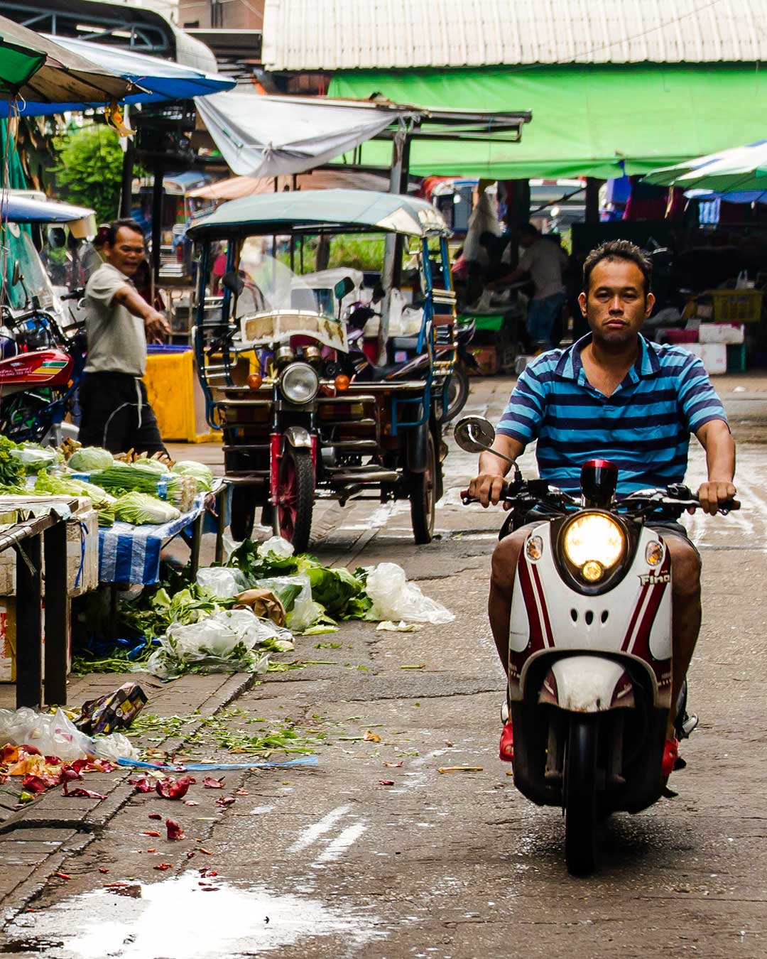 Udon Thani is one of the 5 major cities in Esan, North East Thailand.