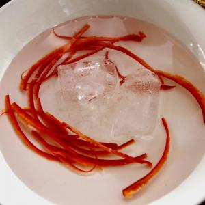 Red Cayenne pepper sq 03