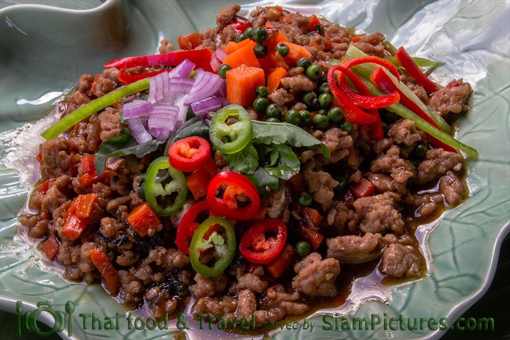 Stir fried pork with basil