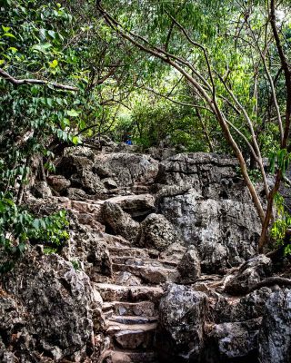 Final-climb-1-Phraya-Nakhon-Cave